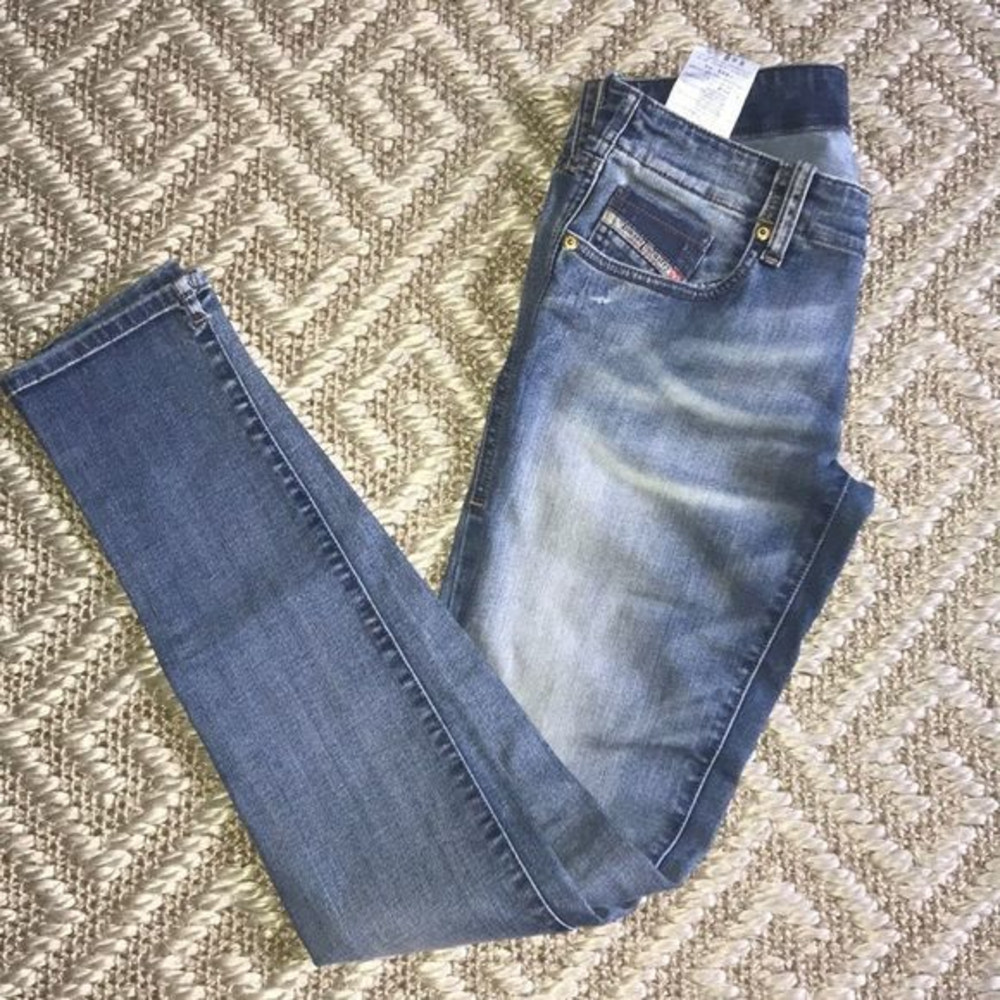 Diesel super skinny low waist‎